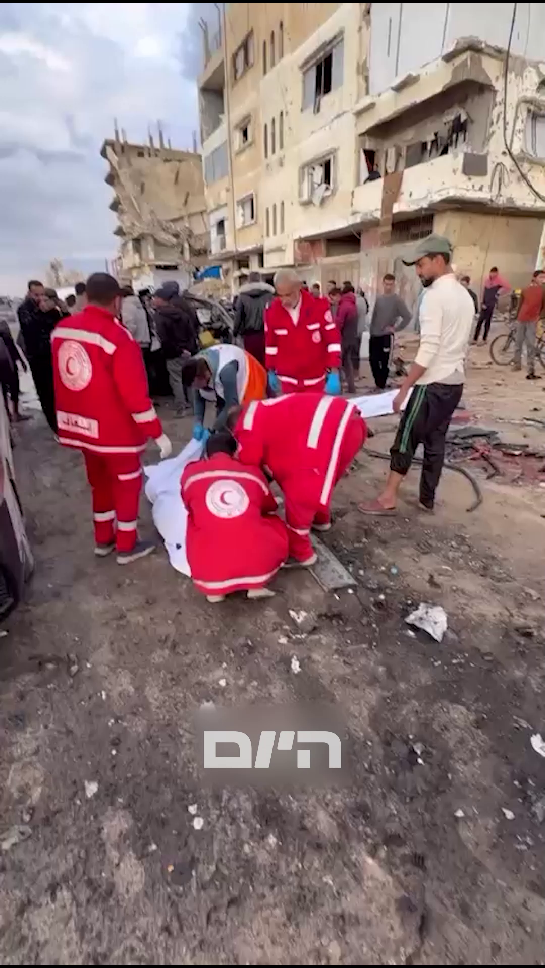 תיעוד מזירת התקיפה של מספר 2 בחמאס, ראאד סעד, ומפינוי הגופות